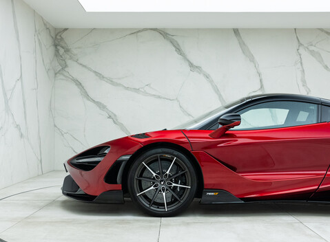 McLaren 765LT 40