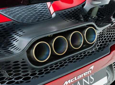 McLaren 765LT 38