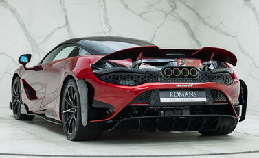 McLaren 765LT 9