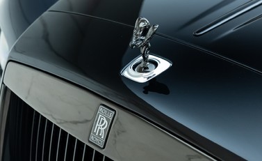 Rolls-Royce Dawn Black Badge 28
