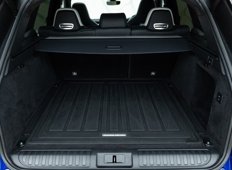 Land Rover Range Rover Sport SVR Carbon Edition 35