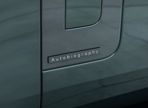 Land Rover Range Rover P530 Autobiography LWB 31