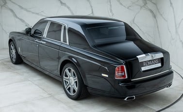 Rolls-Royce Phantom Series II 9