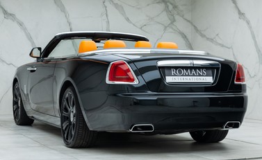 Rolls-Royce Dawn 10