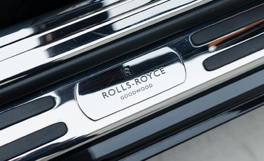 Rolls-Royce Dawn 25