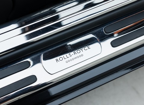 Rolls-Royce Dawn 25