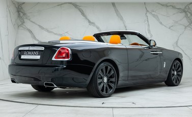 Rolls-Royce Dawn 6