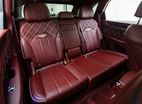 Bentley Bentayga Hybrid First Edition 14