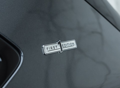 Bentley Bentayga Hybrid First Edition 35