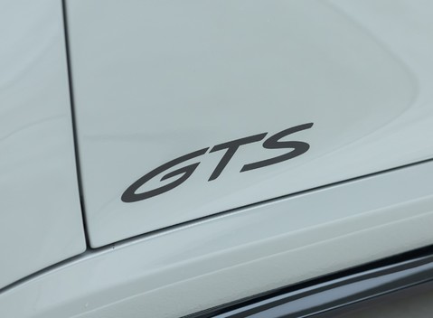 Porsche 911 Carrera GTS (992) 25