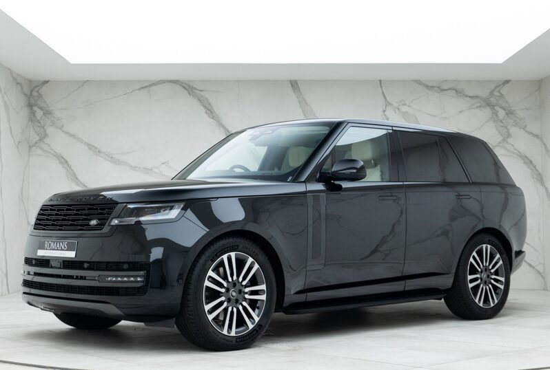 Used Land Rover Cars for sale in Surrey UK | Romans International