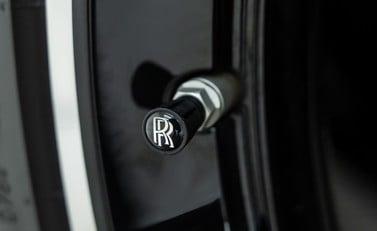 Rolls-Royce Cullinan Black Badge 34