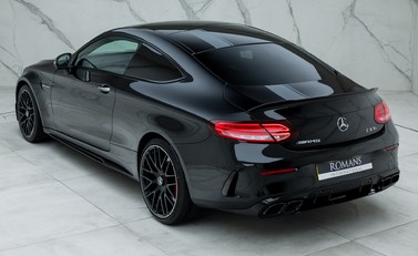 Mercedes-Benz C63 AMG S Coupe 7