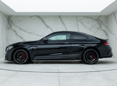 Mercedes-Benz C63 AMG S Coupe 2