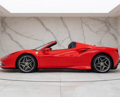 Ferrari F8 Spider 