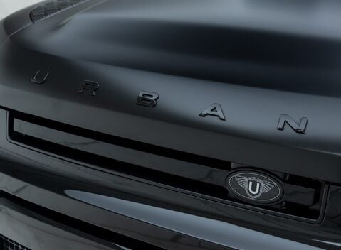 Land Rover Defender 90 D250 X-Dynamic SE URBAN 30