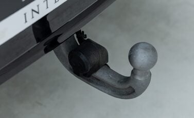 Land Rover Defender 90 D250 X-Dynamic SE URBAN 36