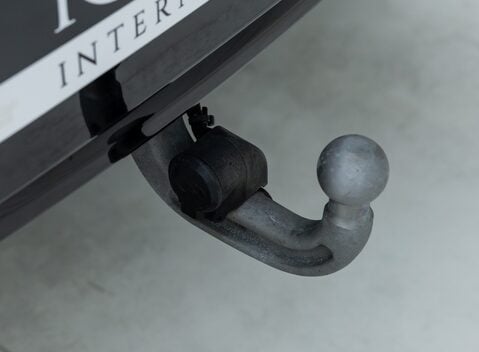 Land Rover Defender 90 D250 X-Dynamic SE URBAN 36