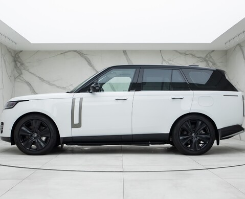Land Rover Range Rover P440e SE