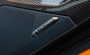 Lamborghini Aventador LP 750-4 SV 30