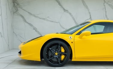 Ferrari 458 Italia 32