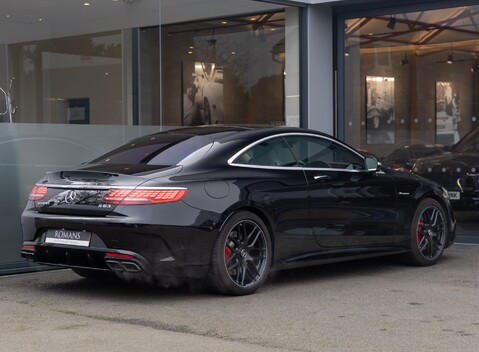 Mercedes-Benz AMG S63 Coupe Premium 4