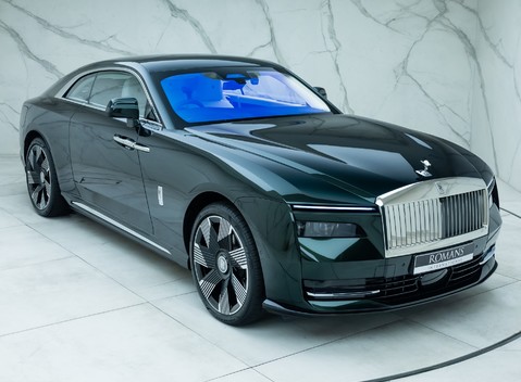 Rolls-Royce Spectre 8