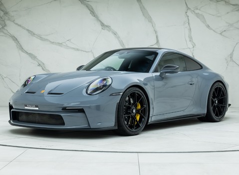 Porsche 911 GT3 Touring (992) 1