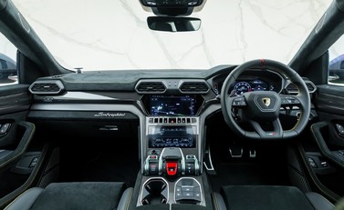 Lamborghini Urus Performante 19