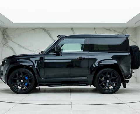 Land Rover Defender 90 V8 P525 Urban