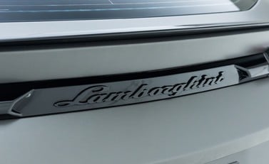 Lamborghini Urus 38
