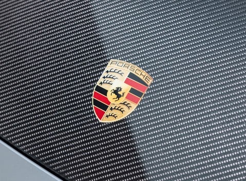 Porsche 911 GT3 RS (992) 40