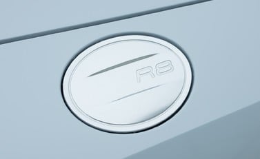 Audi R8 V10 Spyder 32
