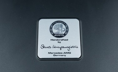 Mercedes-Benz AMG GT R Premium 39