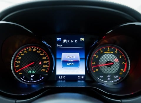 Mercedes-Benz AMG GT R Premium 15