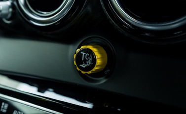 Mercedes-Benz AMG GT R Premium 18