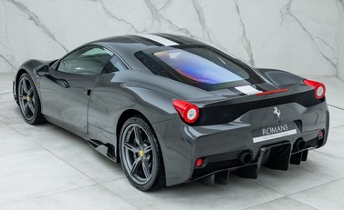 Ferrari 458 Speciale 9