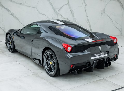 Ferrari 458 Speciale 9