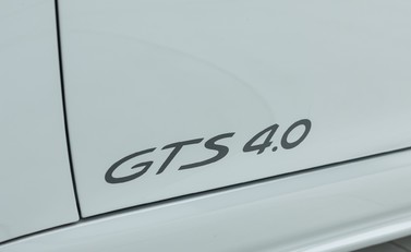 Porsche 718 Cayman GTS 4.0 27