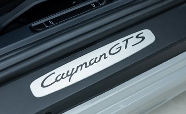Porsche 718 Cayman GTS 4.0 21