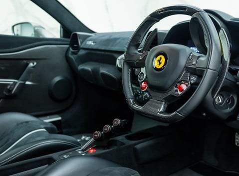 Ferrari 458 Speciale 10