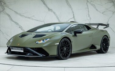 Lamborghini Huracan LP640-2 STO 1