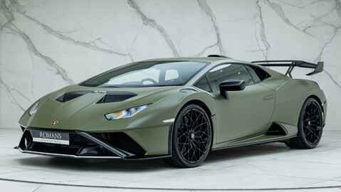 Lamborghini Huracan LP640-2 STO 