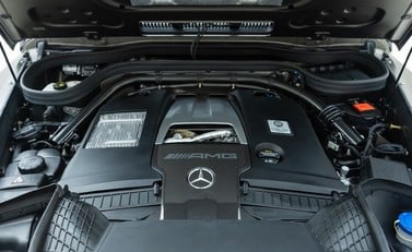 Mercedes-Benz G Series AMG G63 Magno Edition 36
