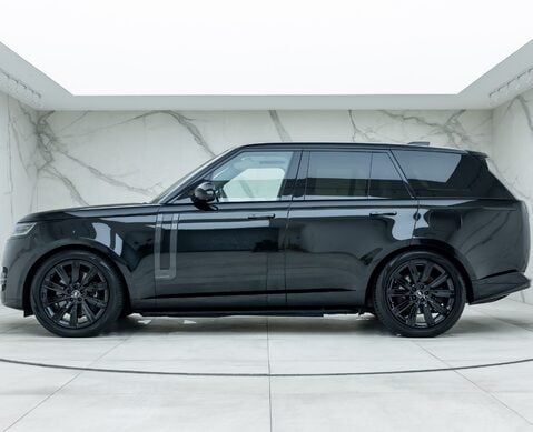 Land Rover Range Rover P510e First Edition