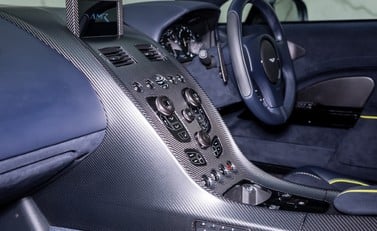 Aston Martin Rapide AMR V12 19