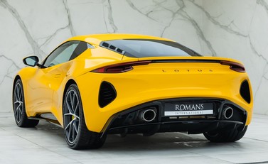 Lotus Emira V6 First Edition 7