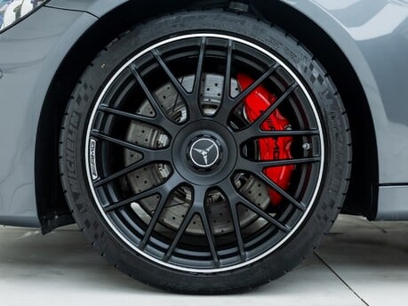 Mercedes-Benz C Class AMG C 63 S Night Edition