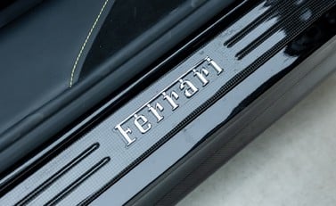 Ferrari SF90 Stradale 21