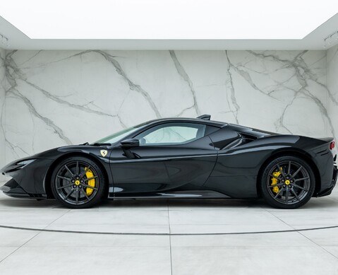 Ferrari SF90 Stradale